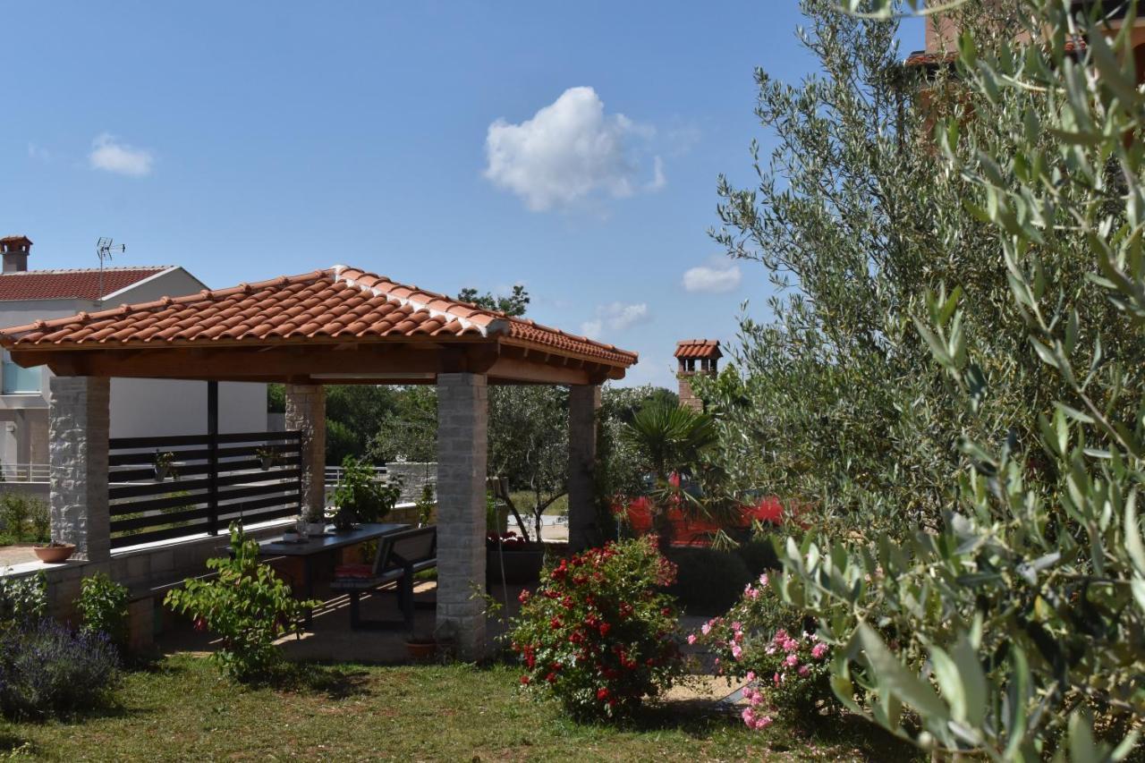 Apartment Lavanda 2 بوريتش المظهر الخارجي الصورة